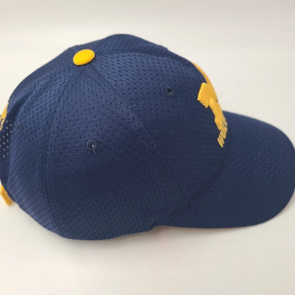 STARTER hat seems